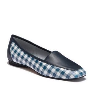 NIB Donald J Pilner blue leather loafers